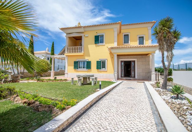 Villa à Albufeira - Villa Iris | 5 Chambres | Premium | Galé Villa à Albufeira - Villa Iris | 5 Chambres | Premium | Galé