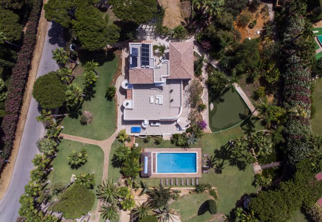 Villa à Vilamoura - Villa Natura | 6 Chambres | Villa Spectaculaire avec Jardin Spacieux | Vilamoura Villa à Vilamoura - Villa Natura | 6 Chambres | Villa Spectaculaire avec Jardin Spacieux | Vilamoura