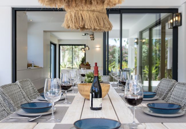 Villa à Vilamoura - Villa Natura | 6 Chambres | Villa Spectaculaire avec Jardin Spacieux | Vilamoura Villa à Vilamoura - Villa Natura | 6 Chambres | Villa Spectaculaire avec Jardin Spacieux | Vilamoura