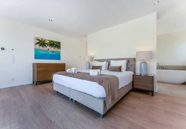 Villa à Vilamoura - Villa Natura | 6 Chambres | Villa Spectaculaire avec Jardin Spacieux | Vilamoura