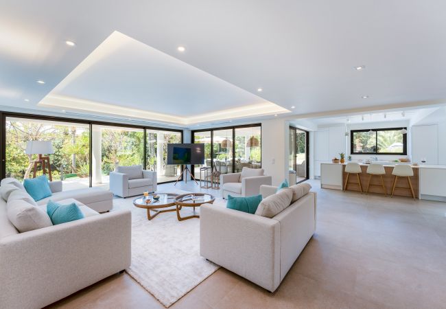 Villa à Vilamoura - Villa Natura | 6 Chambres | Villa Spectaculaire avec Jardin Spacieux | Vilamoura Villa à Vilamoura - Villa Natura | 6 Chambres | Villa Spectaculaire avec Jardin Spacieux | Vilamoura
