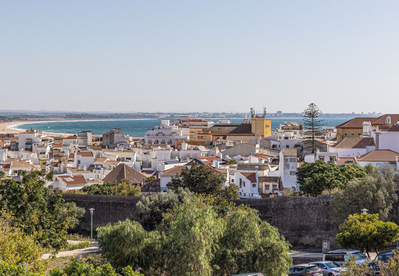 Appartement à Lagos - Lagos: Sea View | Near the City Center | AC