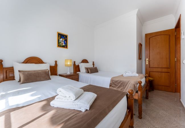 Maison mitoyenne à Albufeira - Casa Pimenta | 5 Chambres | Centrale | Olhos de Água Maison mitoyenne à Albufeira - Casa Pimenta | 5 Chambres | Centrale | Olhos de Água