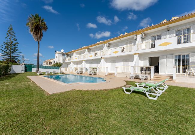 Maison mitoyenne à Albufeira - Casa Pimenta | 5 Chambres | Centrale | Olhos de Água Maison mitoyenne à Albufeira - Casa Pimenta | 5 Chambres | Centrale | Olhos de Água