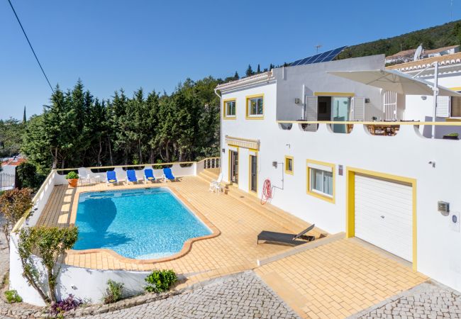 Maison à Santa Bárbara de Nexe - Casa Federica | 4 Chambres | Magnifique Vue | Loulé  Maison à Santa Bárbara de Nexe - Casa Federica | 4 Chambres | Magnifique Vue | Loulé