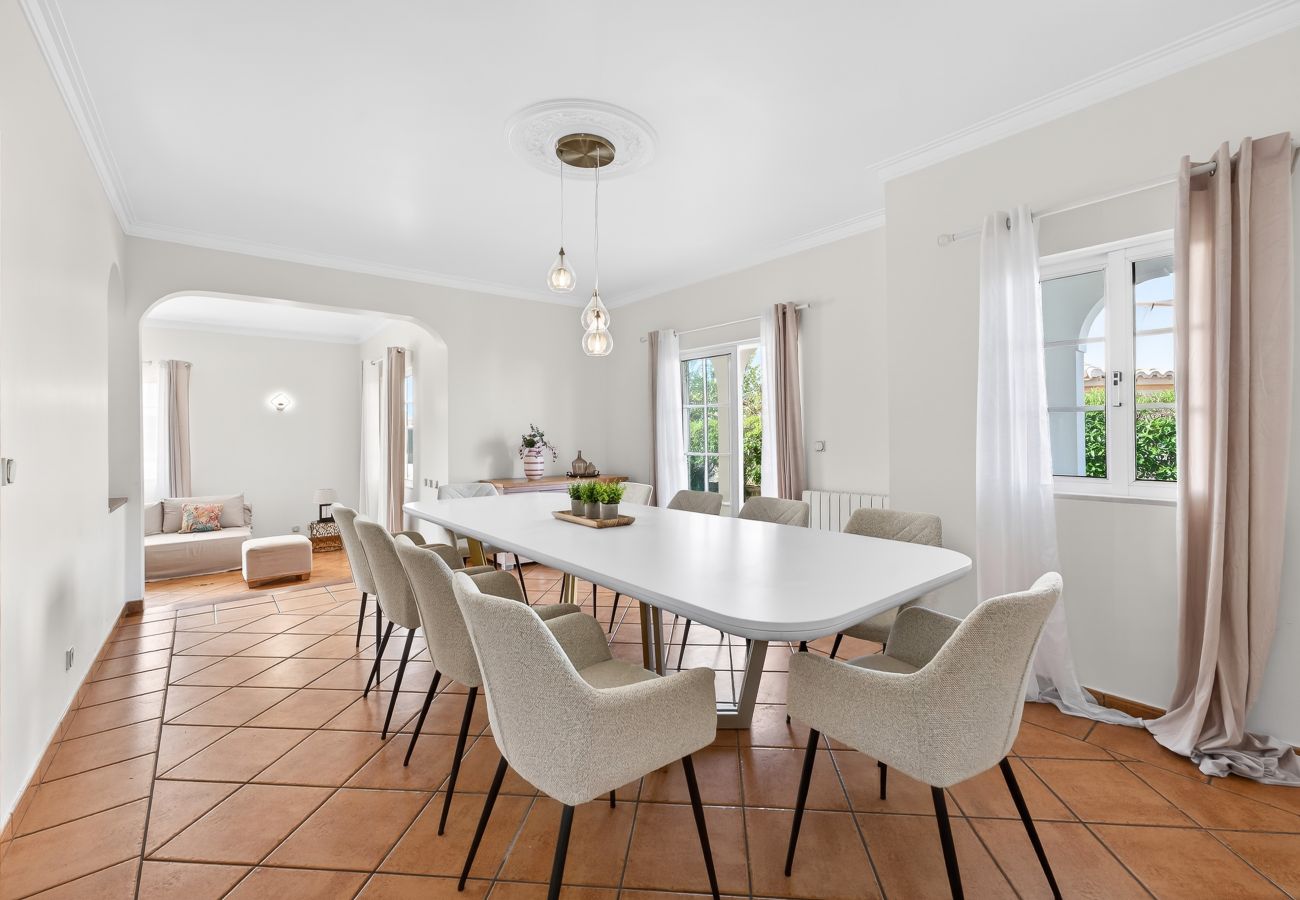 Villa à Albufeira - Villa Girassol | 5 Chambres | Central | Albufeira