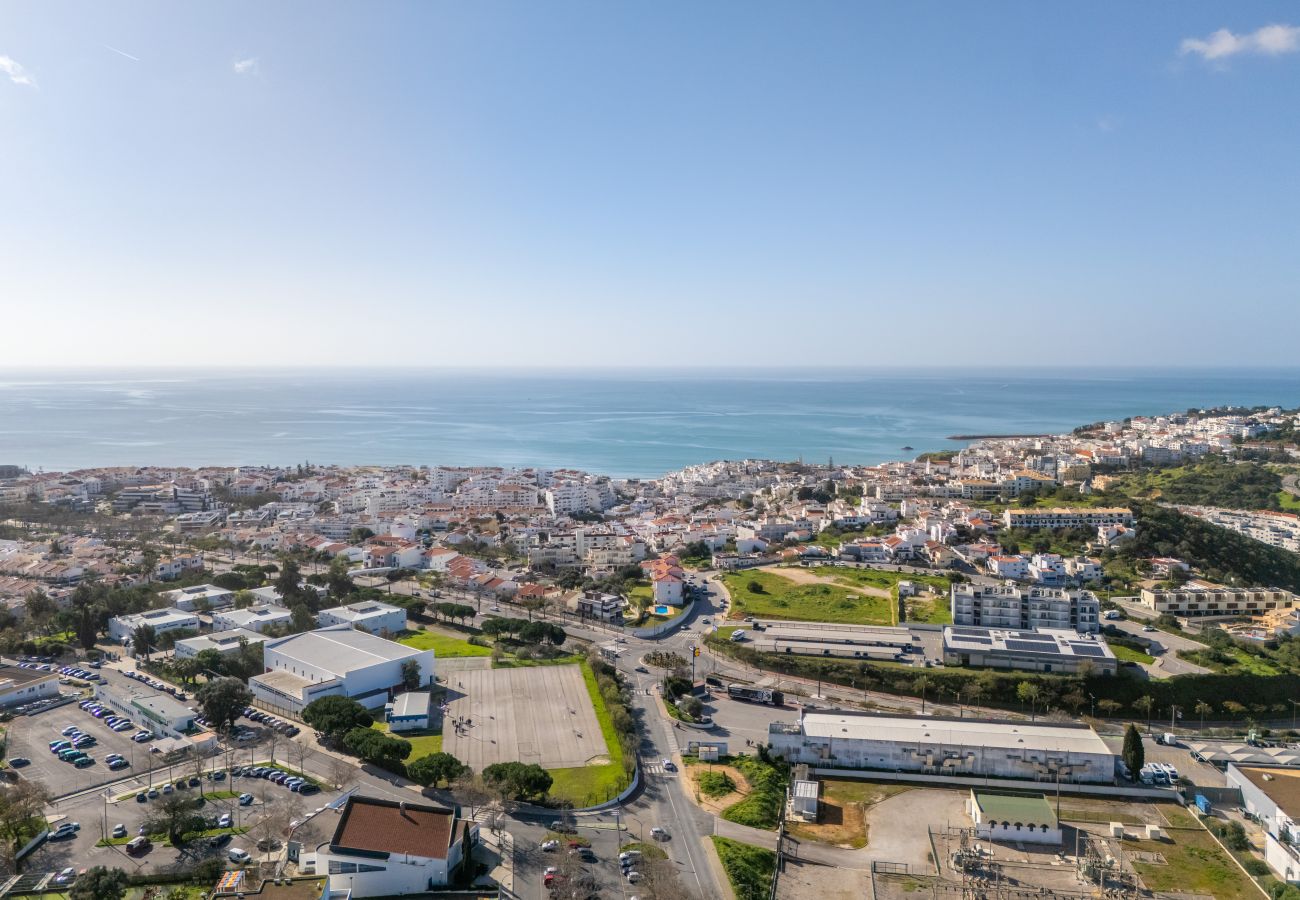 Villa à Albufeira - Villa Girassol | 5 Chambres | Central | Albufeira