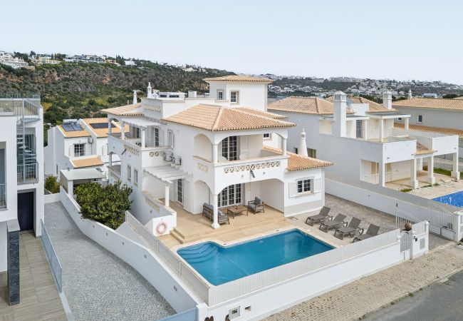 villa à Albufeira - Villa Féliz | 4 chambres | Près du port de plaisance | Albufeira