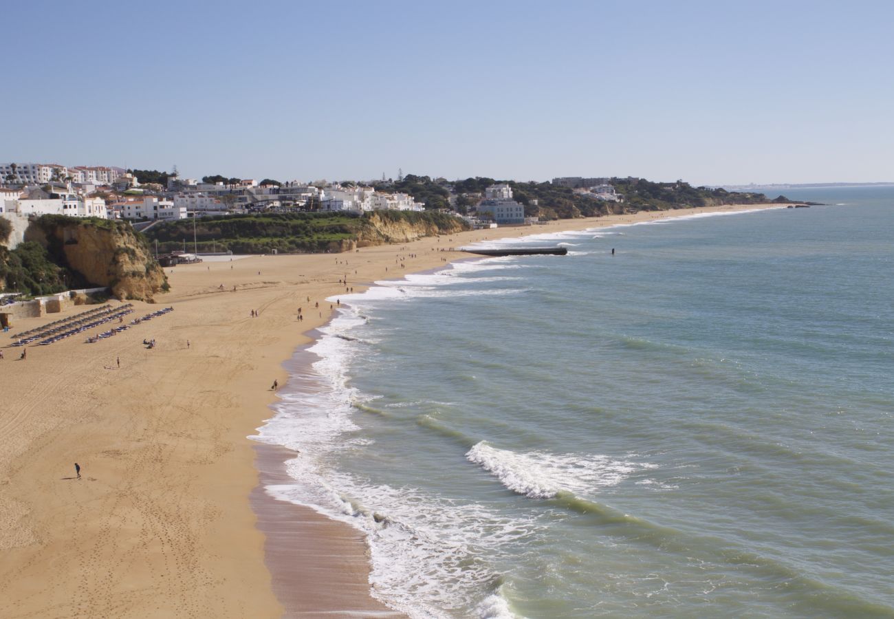 Villa à Albufeira - Villa Féliz | 4 chambres | Près du port de plaisance | Albufeira