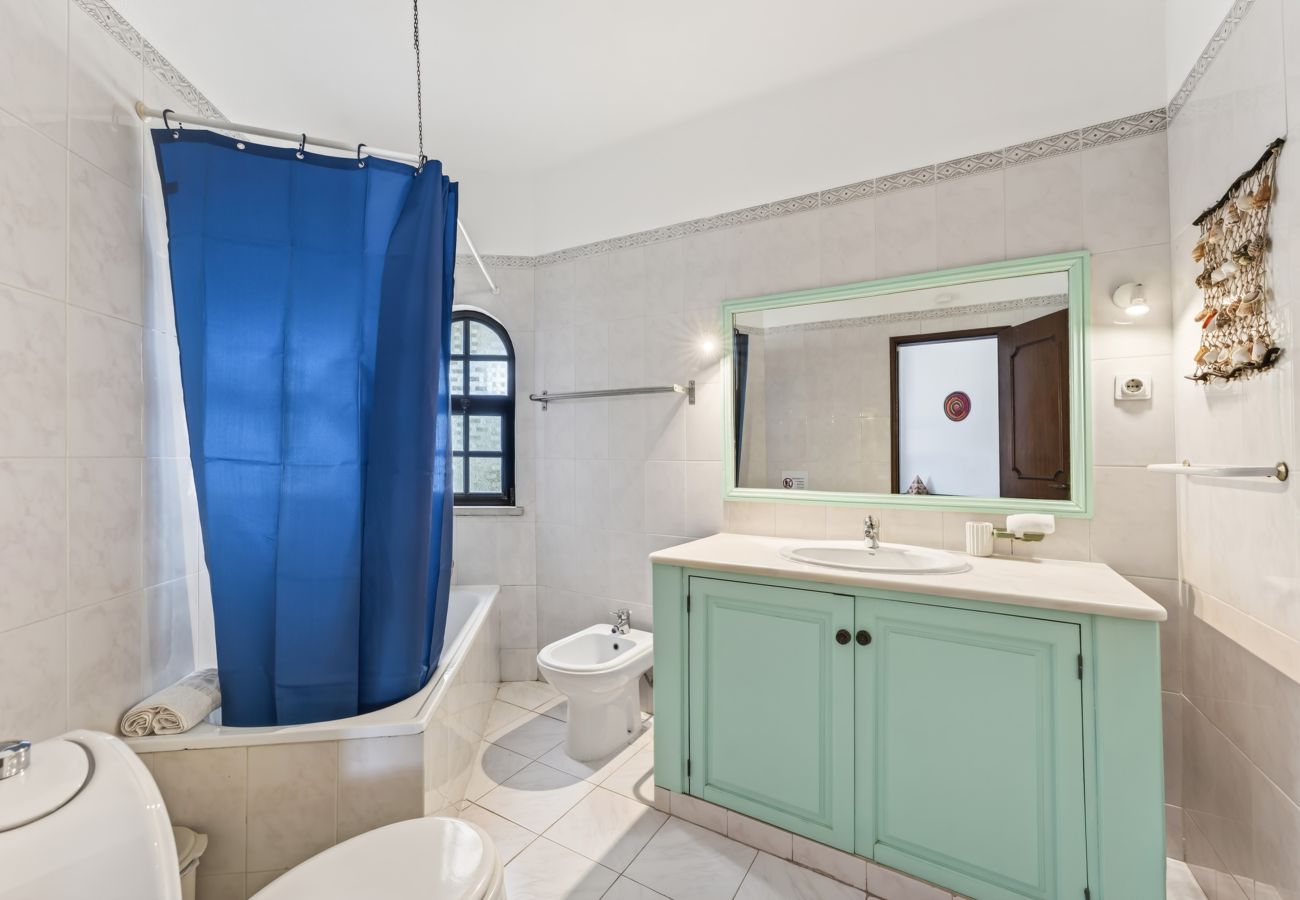 Maison à Olhos D´Água - Casa 19 | 3 chambres | Près de la plage | Olhos de Agua