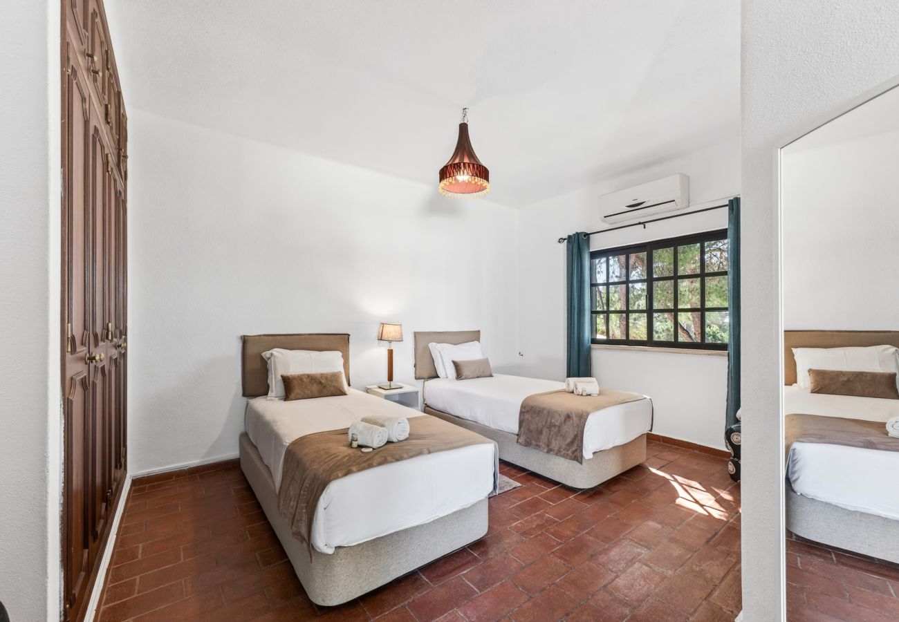 Maison à Olhos D´Água - Casa 19 | 3 chambres | Près de la plage | Olhos de Agua