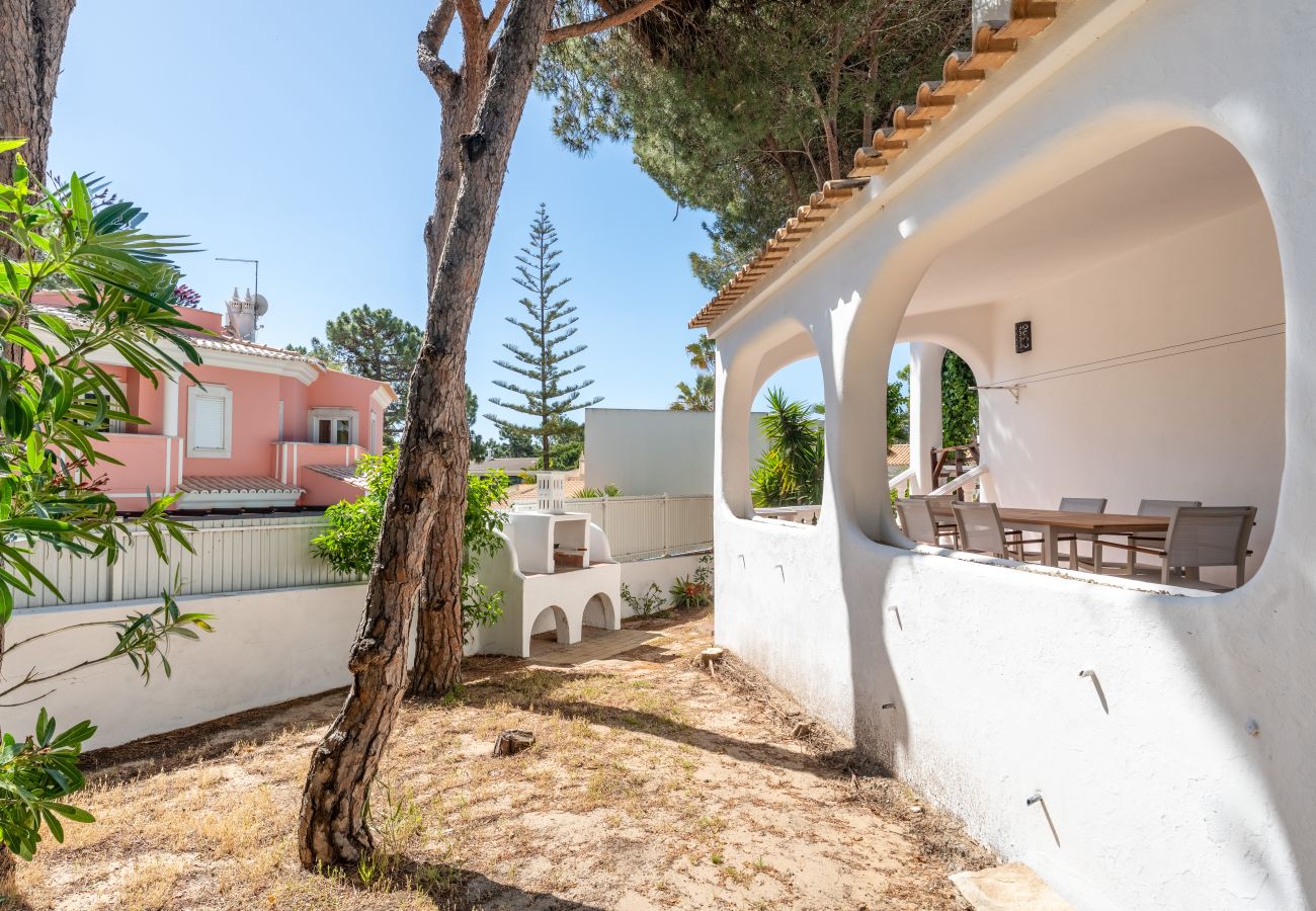 Maison à Olhos D´Água - Casa 19 | 3 chambres | Près de la plage | Olhos de Agua