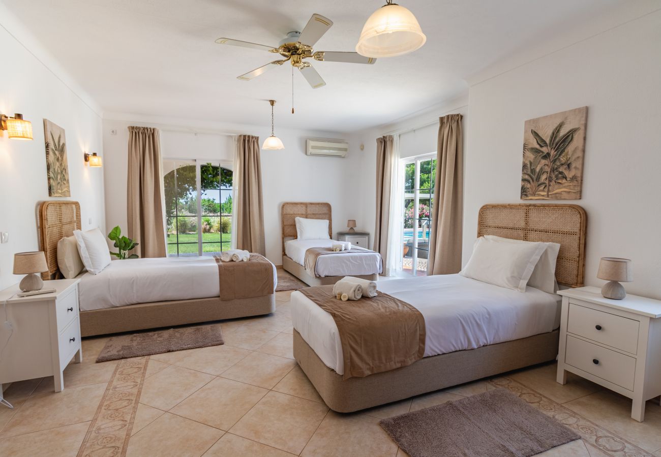 Villa à Carvoeiro - Villa Paraiso | 6 chambres | Jacuzzi | Carvoeiro