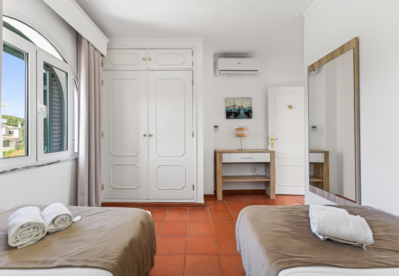 Villa à Vilamoura - Villa Jade | 4 Chambres | Piscine | Old Village | Vilamoura