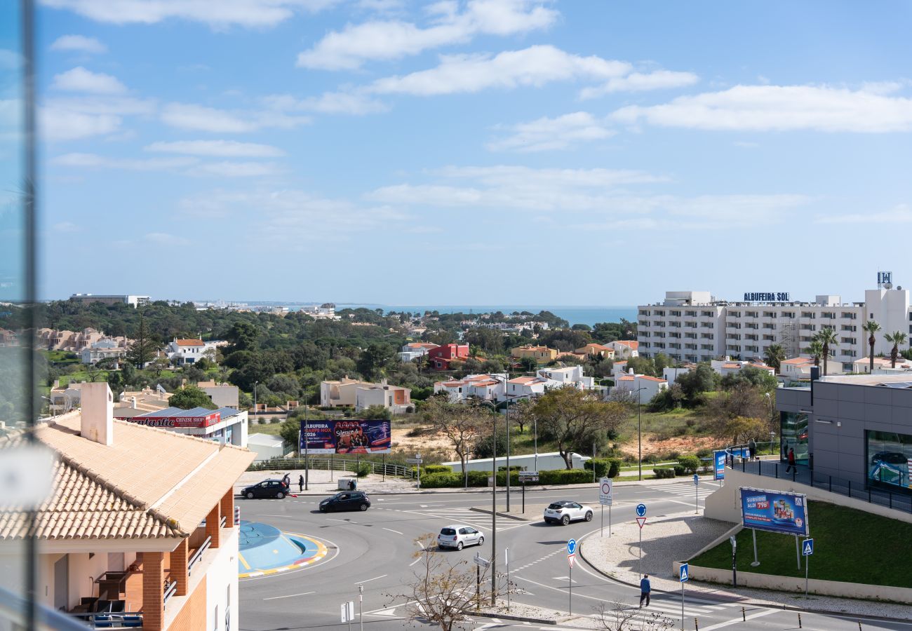 Appartement à Albufeira - Penthouse Grand Noir | Jacuzzi extérieur | Près d'Oura