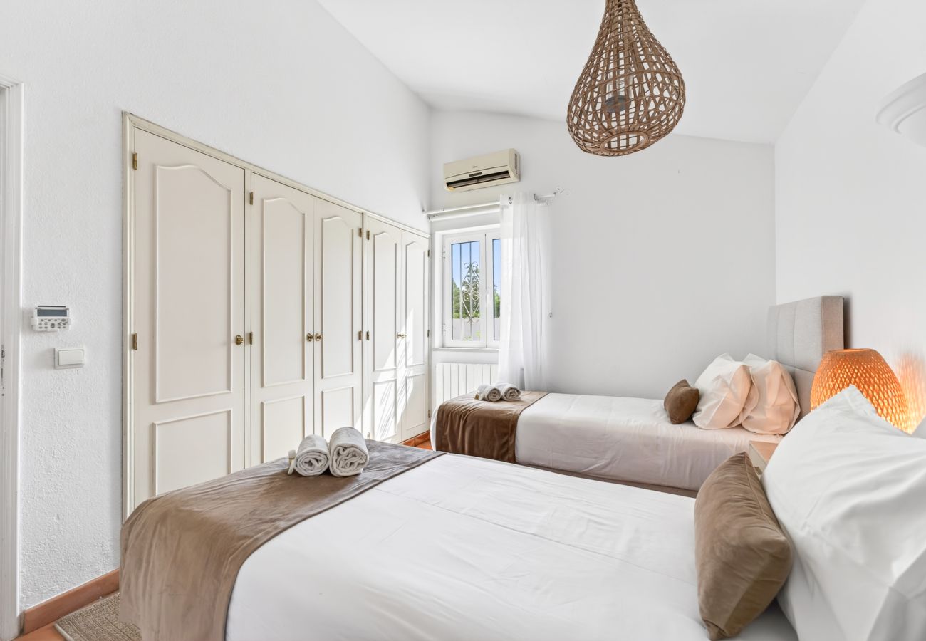 Maison à Albufeira - Casa na Falésia| 3 Chambres | Plage de Falésia | Olhos de Agua
