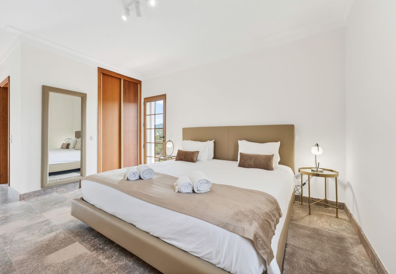 Villa à São Brás de Alportel - Villa Horizonte | 5 chambres | Vue panoramique | São Brás de Alportel