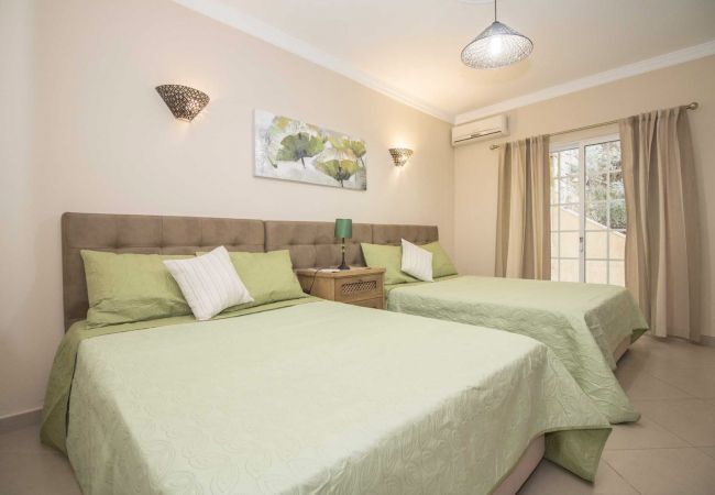 Villa in Estoi - Villa Panorâmica Villa in Estoi - Villa Panorâmica