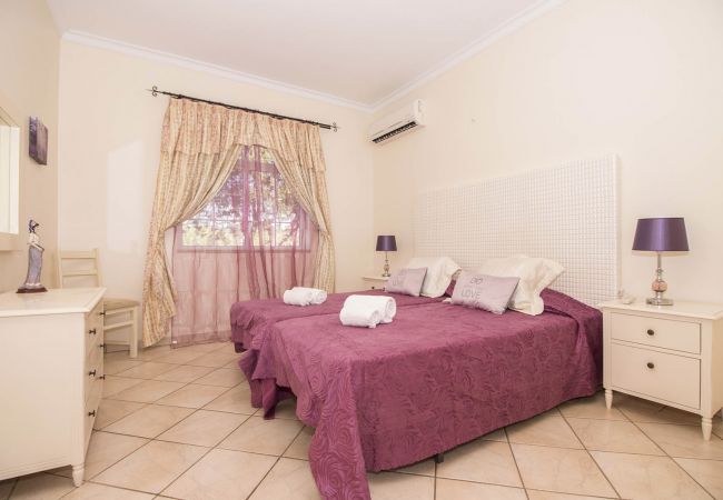 Villa in Boliqueime - Quinta das Laranjeiras Villa in Boliqueime - Quinta das Laranjeiras