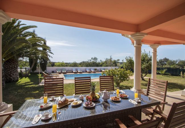 Villa in Boliqueime - Quinta das Laranjeiras Villa in Boliqueime - Quinta das Laranjeiras
