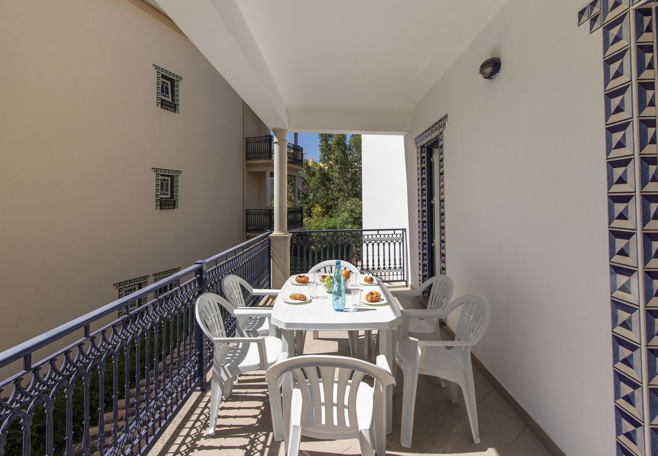 Apartment in Albufeira - Apartamento Pedra dos Biscos T2