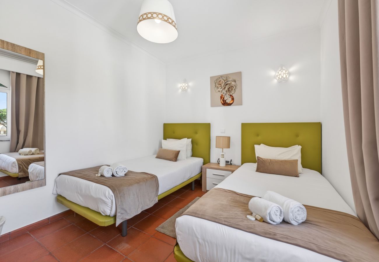 Villa in Vilamoura - Villa Jade | 4 Bedrooms | Pool | Old Village | Vilamoura