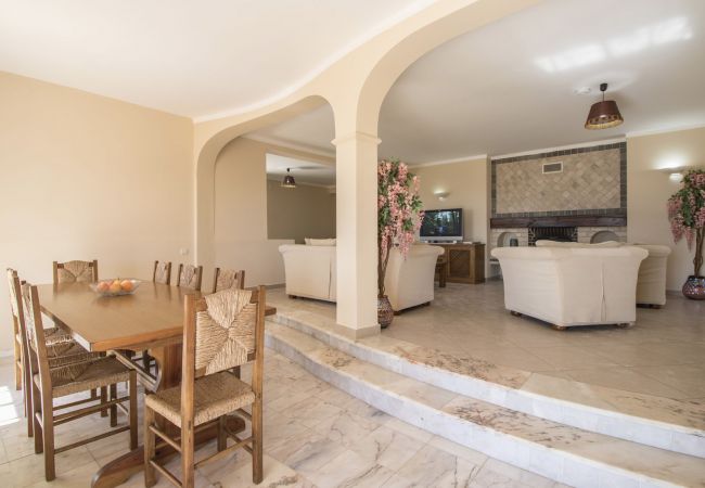 Villa in Estoi - Villa Florêncio Villa in Estoi - Villa Florêncio