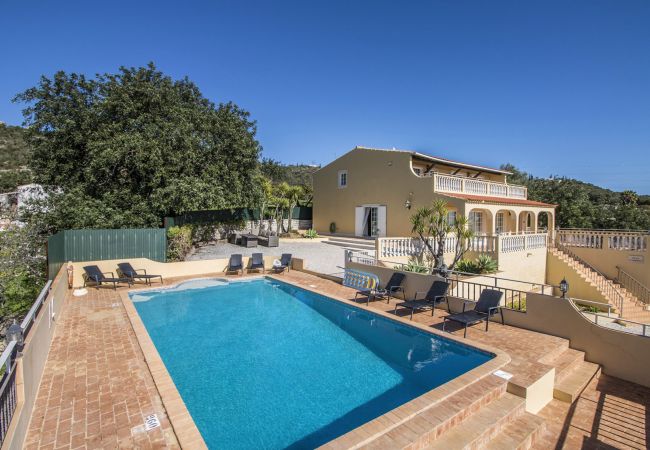 Villa in Estoi - Villa Florêncio Villa in Estoi - Villa Florêncio