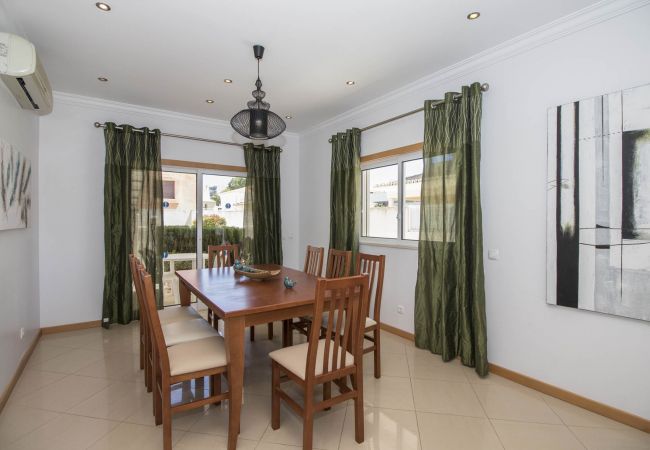 Villa in Galé - Villa Maresia Villa in Galé - Villa Maresia