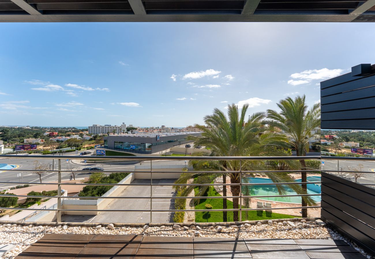Apartment in Albufeira - Penthouse Grand Noir | Outdoor Jacuzzi | Near the Strip