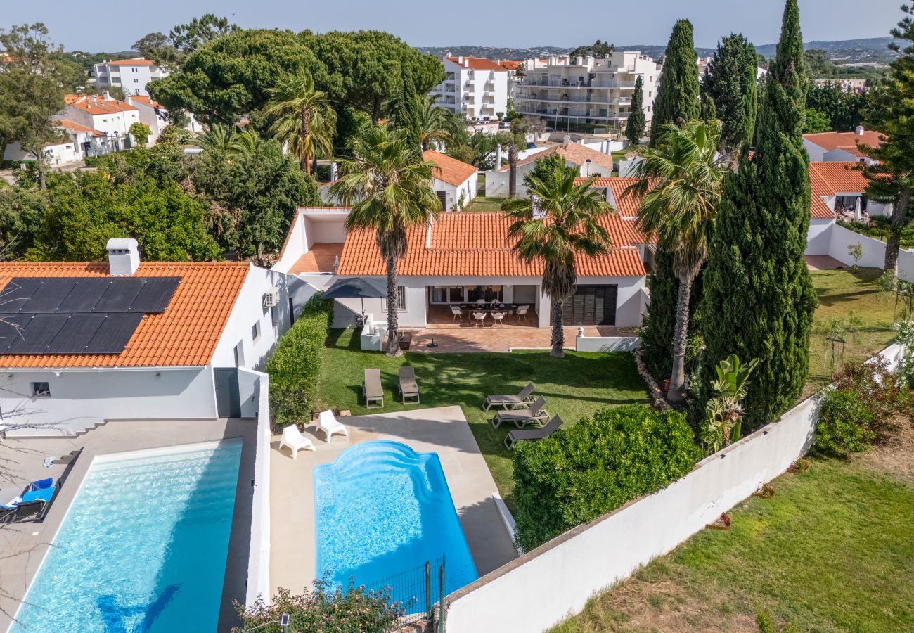 House in Albufeira - Casa na Falésia | 3 Bedrooms | Falésia Beach | Olhos de Água