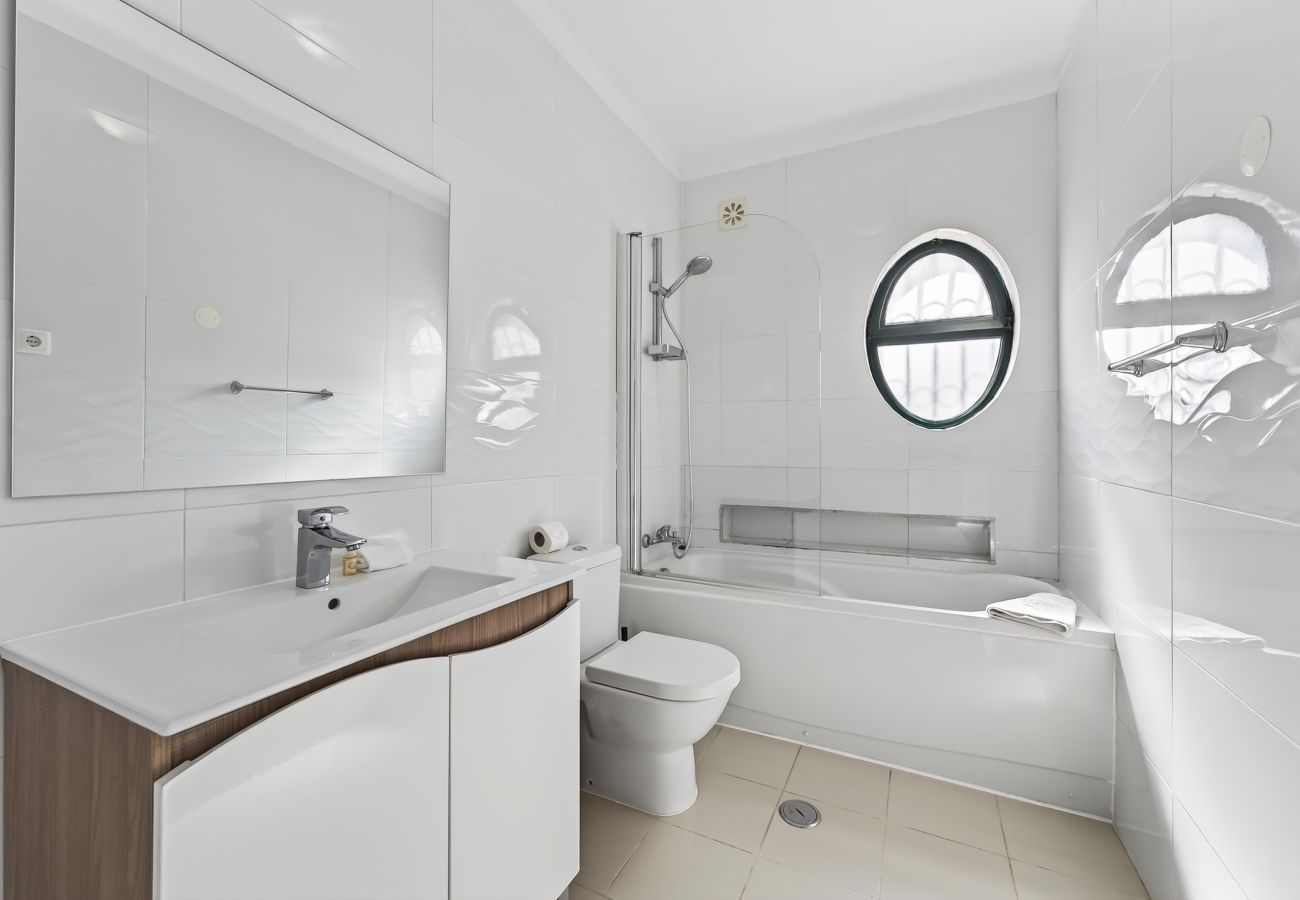 Villa em Vilamoura - Villa Jade | 4 Quartos | Piscina | Aldeia Velha | Vilamoura