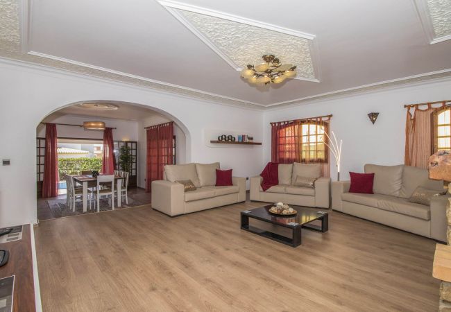 Villa em Galé - Villa Magali Villa em Galé - Villa Magali