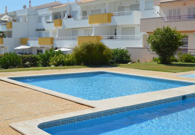 Apartamento em Vilamoura - São Torcato AM - GA-6612