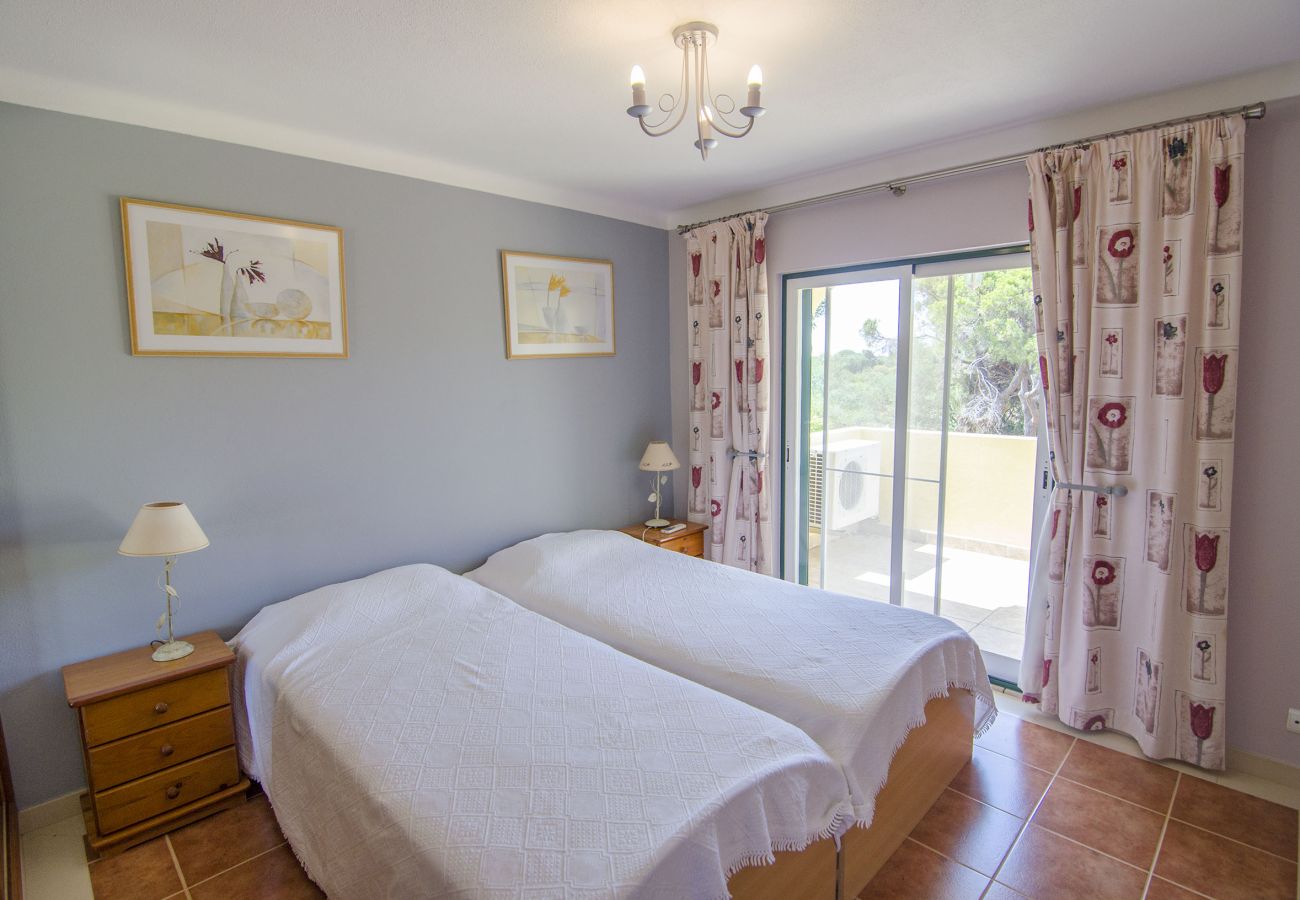 Villa em Vilamoura - Villa Bonita  | 3 Quartos | Perto do Aquashow | Vilamoura