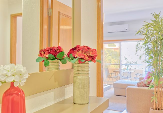 Apartamento em Porches - Quinta Palmeiras 2-3 R/C-A - 6879