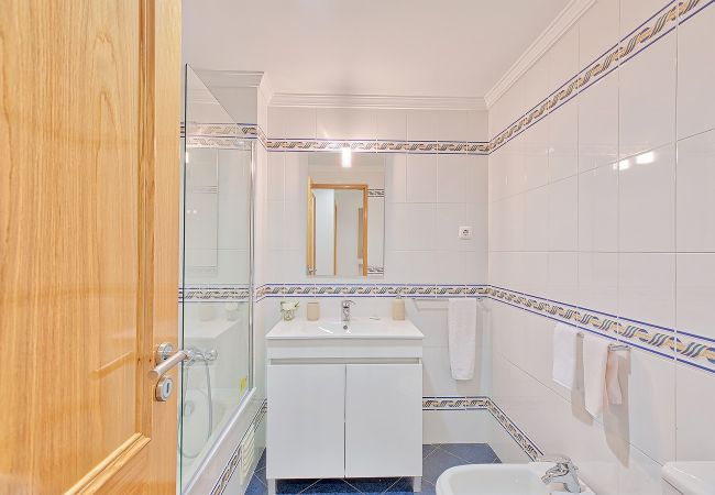 Apartamento em Porches - Quinta Palmeiras 2-3 R/C-A - 6879