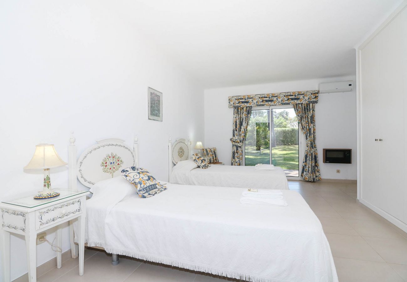 Villa em Vilamoura - Villa Joselina | 4 Quartos | Vista Golfe | Vilamoura