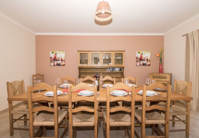 Villa em Vilamoura - Villa Anita | 5 Quartos | Privada | Vilamoura Villa em Vilamoura - Villa Anita | 5 Quartos | Privada | Vilamoura