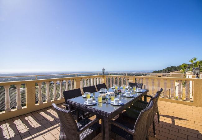 Villa em Estoi - Villa Florencio | 4 Quartos | Vistas Panorâmicas | Estói Villa em Estoi - Villa Florencio | 4 Quartos | Vistas Panorâmicas | Estói