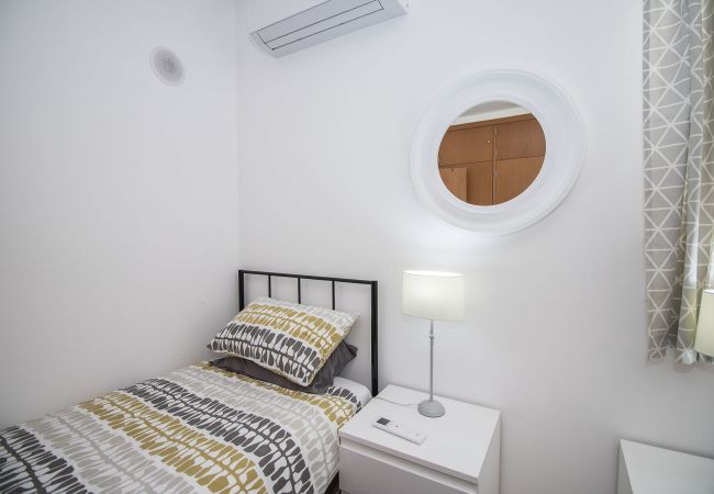 Casa geminada em Almancil - Casa Granada | 4 Quartos | Piscina Privada | Varandas do Lago Casa geminada em Almancil - Casa Granada | 4 Quartos | Piscina Privada | Varandas do Lago