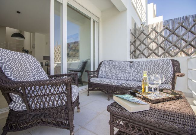 Casa geminada em Almancil - Casa Granada | 4 Quartos | Piscina Privada | Varandas do Lago Casa geminada em Almancil - Casa Granada | 4 Quartos | Piscina Privada | Varandas do Lago