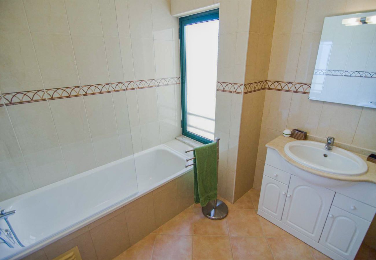 Apartamento em Quarteira - Apartamento Dalia | 2 Quartos | Vista Mar | Quarteira