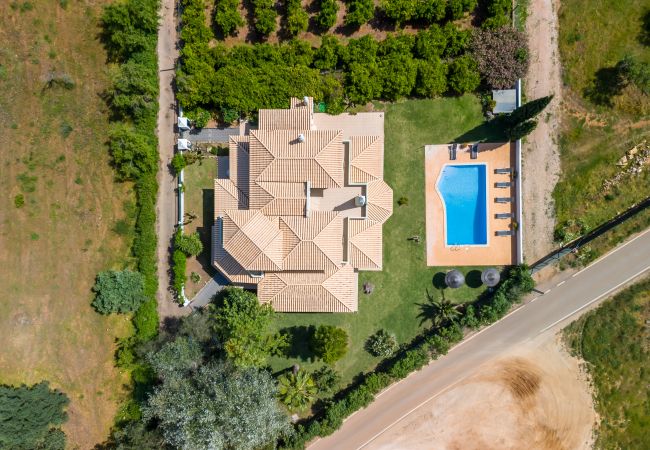 Villa em Boliqueime - Quinta das Laranjeiras | 4 Quartos | Casa no Campo | Boliqueime Villa em Boliqueime - Quinta das Laranjeiras | 4 Quartos | Casa no Campo | Boliqueime