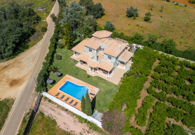 Villa em Boliqueime - Quinta das Laranjeiras | 4 Quartos | Casa no Campo | Boliqueime Villa em Boliqueime - Quinta das Laranjeiras | 4 Quartos | Casa no Campo | Boliqueime