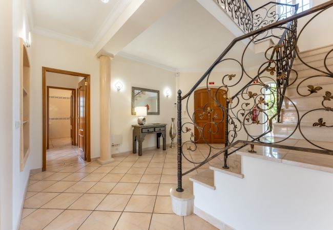 Villa em Boliqueime - Quinta das Laranjeiras | 4 Quartos | Casa no Campo | Boliqueime Villa em Boliqueime - Quinta das Laranjeiras | 4 Quartos | Casa no Campo | Boliqueime