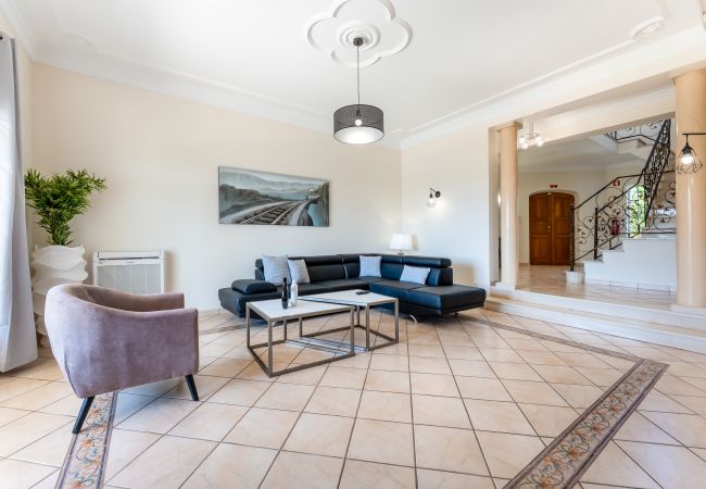 Villa em Boliqueime - Quinta das Laranjeiras | 4 Quartos | Casa no Campo | Boliqueime Villa em Boliqueime - Quinta das Laranjeiras | 4 Quartos | Casa no Campo | Boliqueime
