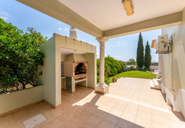 Villa em Boliqueime - Quinta das Laranjeiras | 4 Quartos | Casa no Campo | Boliqueime Villa em Boliqueime - Quinta das Laranjeiras | 4 Quartos | Casa no Campo | Boliqueime