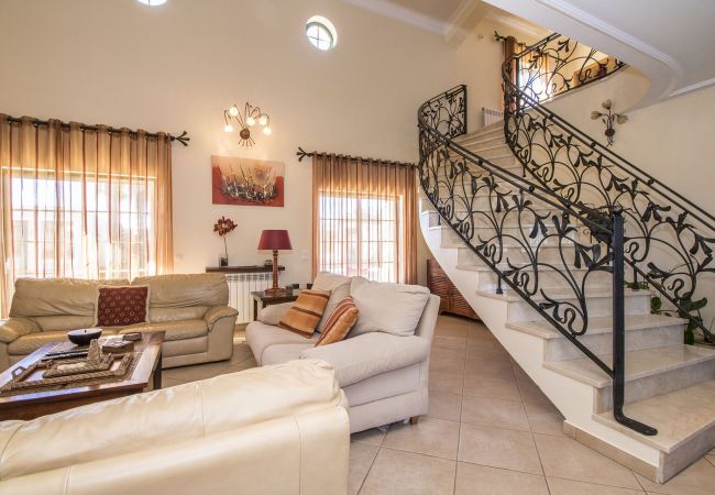 Villa em Boliqueime - Quinta das Yuccas | 6 Quartos | Casa de Campo | Boliqueime Villa em Boliqueime - Quinta das Yuccas | 6 Quartos | Casa de Campo | Boliqueime