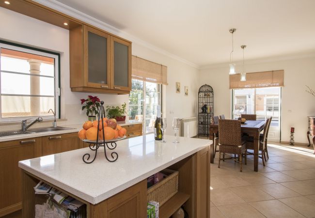 Villa em Boliqueime - Quinta das Yuccas | 6 Quartos | Casa de Campo | Boliqueime Villa em Boliqueime - Quinta das Yuccas | 6 Quartos | Casa de Campo | Boliqueime